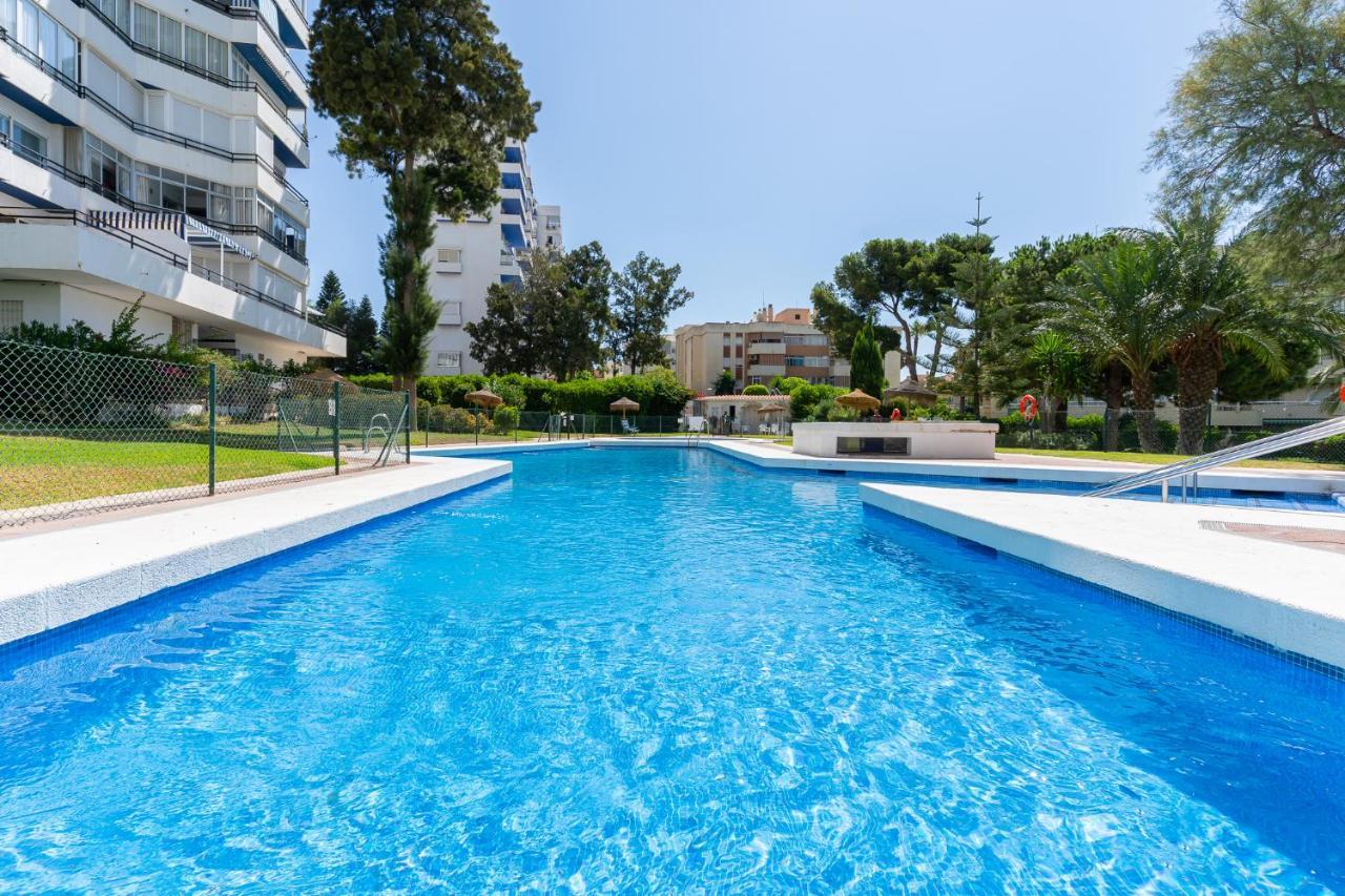 Blonzu Tanzania Benalmádena Exterior foto